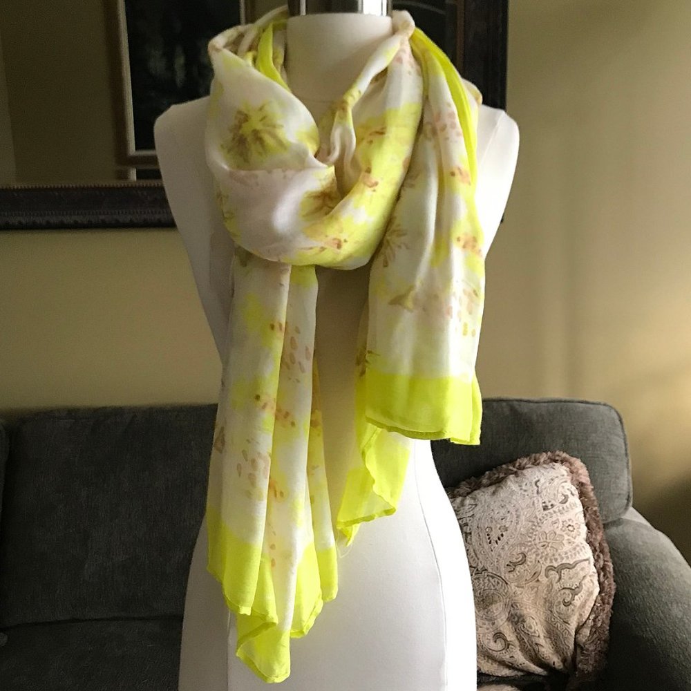 Stella & Dot Palm Springs Scarf - Citrine floral